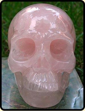 Crâne de cristal en Quartz Rose #1